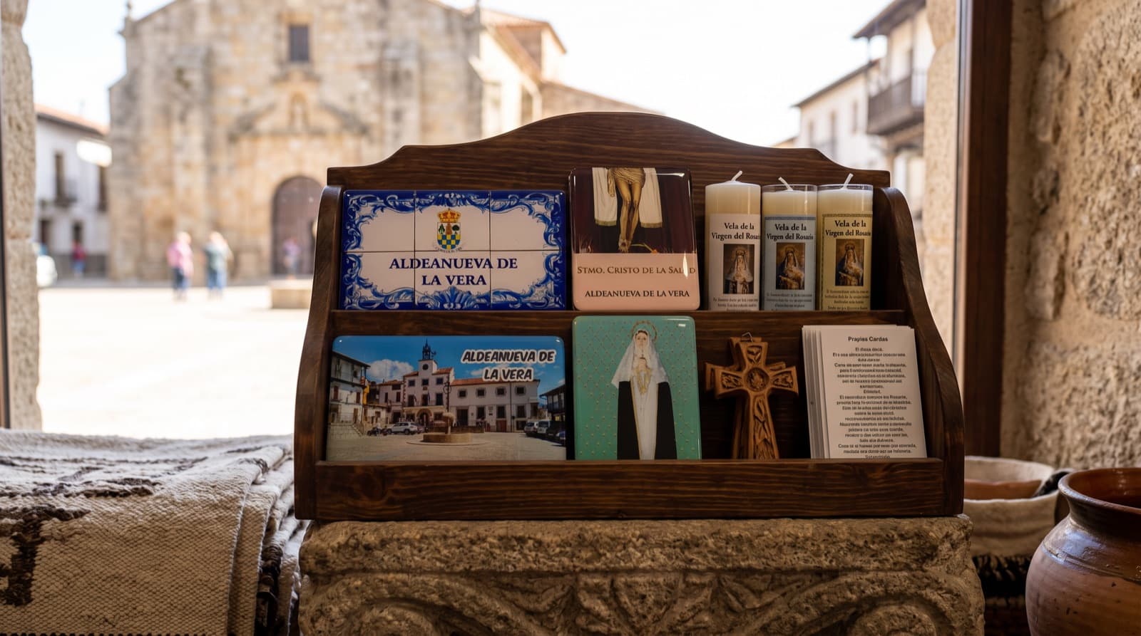 Expositor de artículos religiosos personalizados