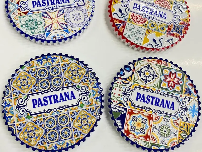 Azulejos cerámicos souvenir de Pastrana