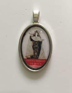 Souvenir religioso medalla de metal bañada en plata