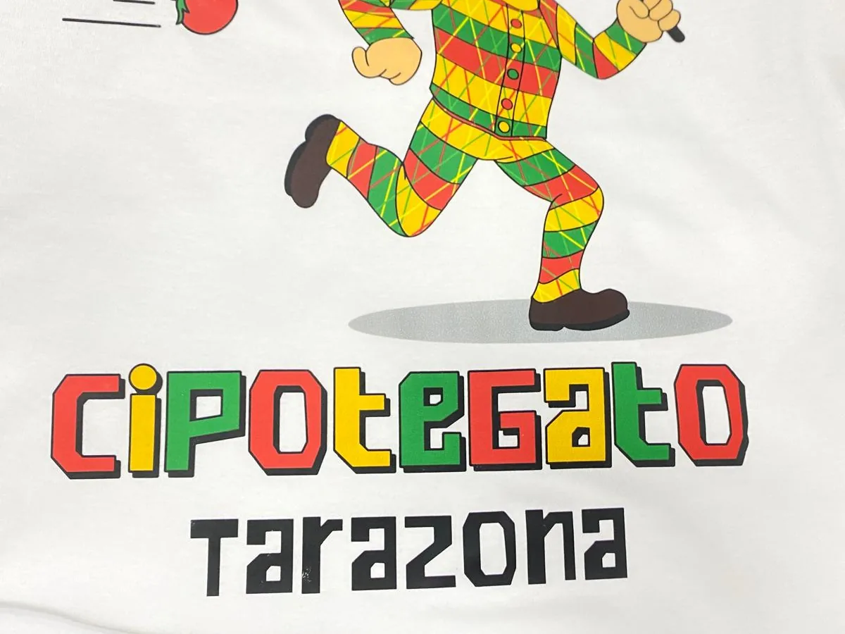 Bolsa de tela blanca estampada con el Cipotegato, fiesta patronal de Tarazona